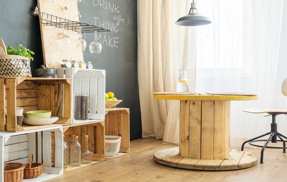 Want innovative upcycle projects for beautiful decor?